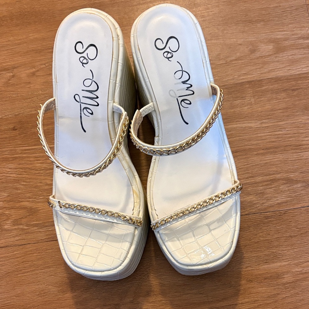 So Me Women's Sandals in Cream with Gold Details